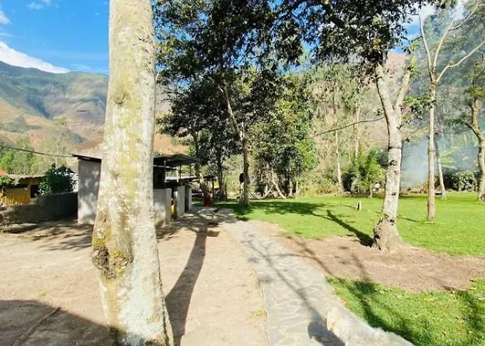 La Hacienda & *